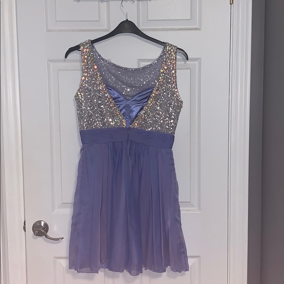 La Femme Dress - Picture 2 of 6